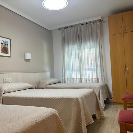 Hostal Atienzar アルバセテ エクステリア 写真