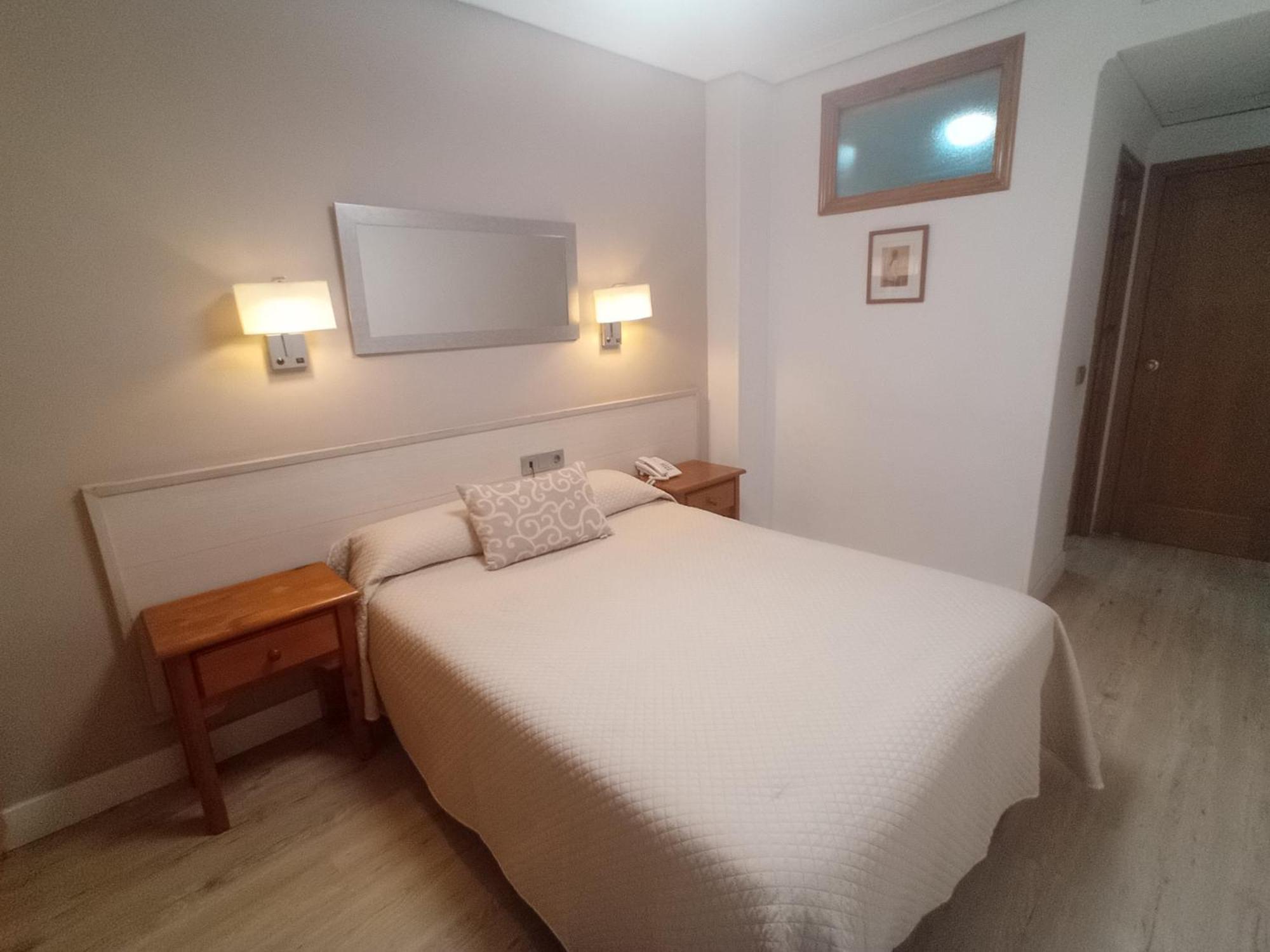 Hostal Atienzar アルバセテ エクステリア 写真