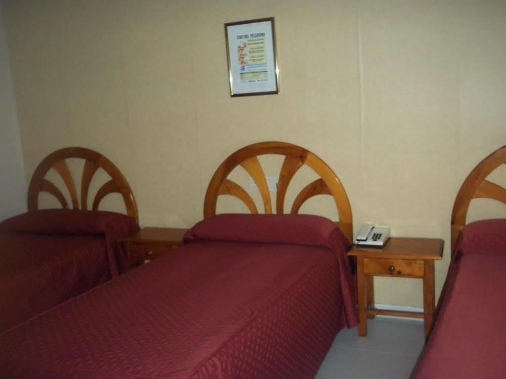 Hostal Atienzar アルバセテ エクステリア 写真